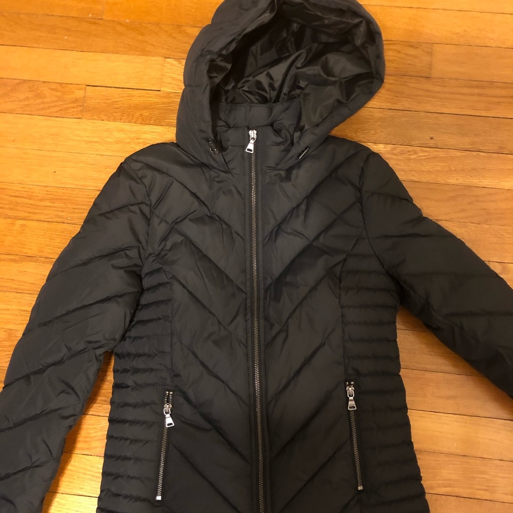 Black Express hooded ski puffer jacket